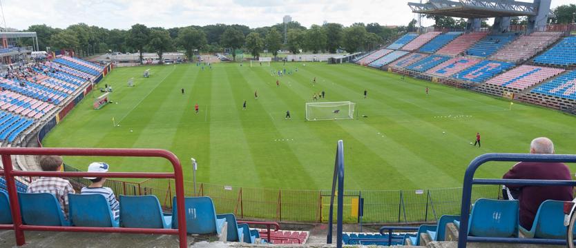 Piłka nożna. „Nowy" stadion Pogoni