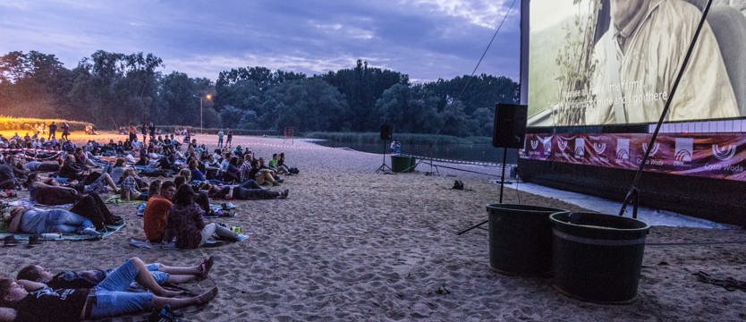 Ruszają Dąbskie Wieczory Filmowe