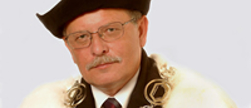 Trzeba pomóc finansowo studentom