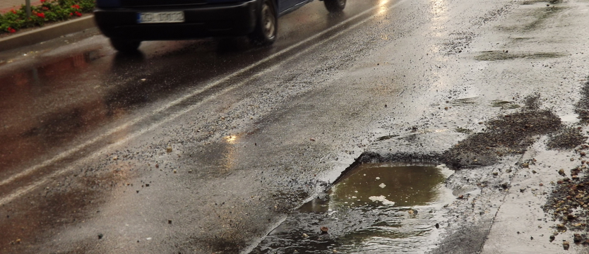 Drogowcy czekają na lepszą pogodę?