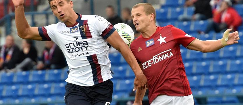 Piłka nożna. Brożek kontra Zwoliński