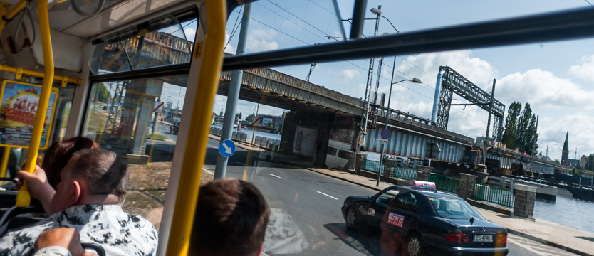 Autobus zastępczy za „szóstkę”