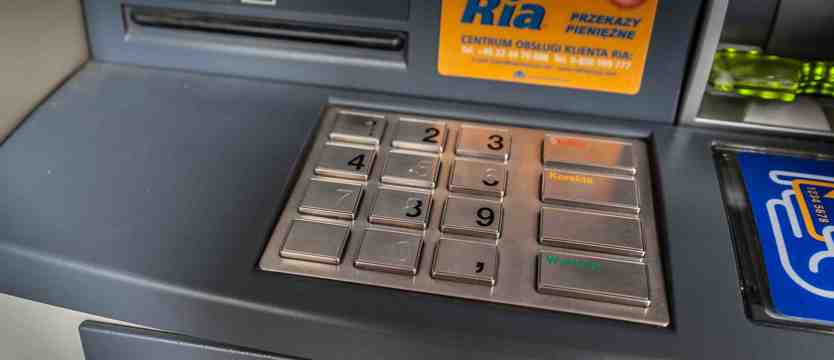 Wysadzili bankomat. Monitoring pomoże?
