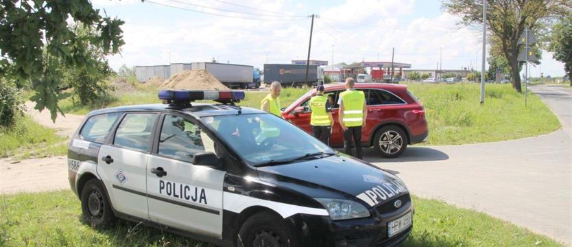 Trwa zrzutka na radiowóz