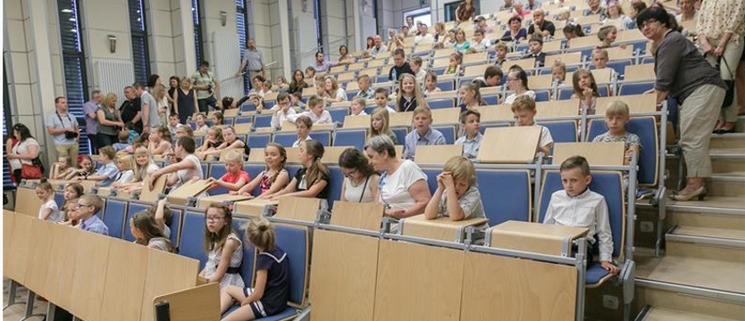 Rekrutują młodych ekonomistów