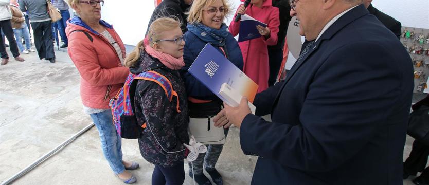 Odebrali klucze do własnego „M”