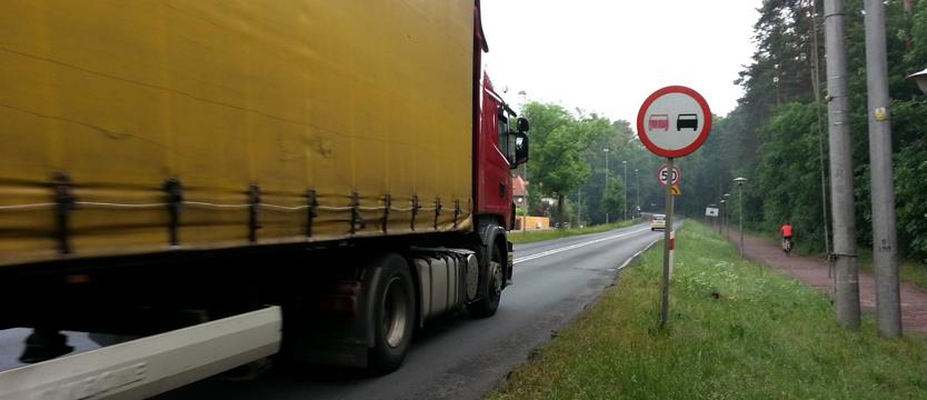 Wagi zamontują na rogatkach