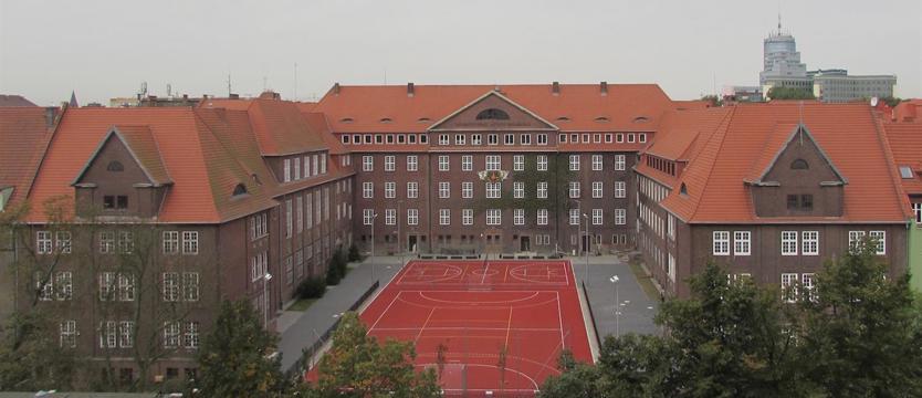 Niezwyczajna szkoła ma już 70 lat