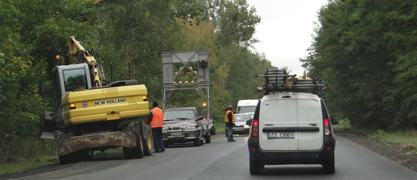 Jezdnia równa, ale jeszcze bez oznaczeń