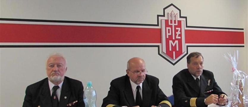 Kapitanowie i oficerowie wybrali władze