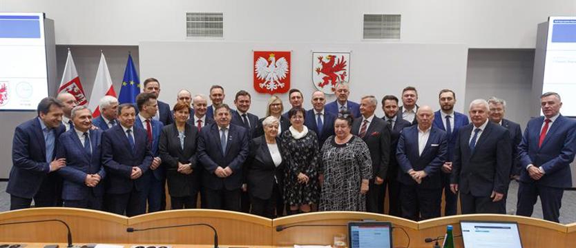 Rekordowa krótka sesja. Sejmik: turystyka, in vitro, innowacje