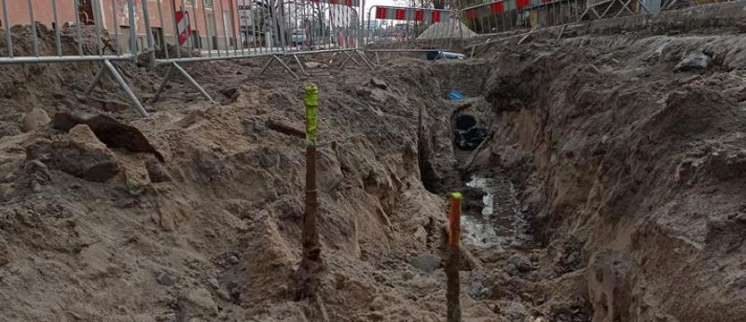 Nadodrzańska odsłona rewolucji torowej pełna kolizji. Przestój w przebudowie części ul. Kolumba