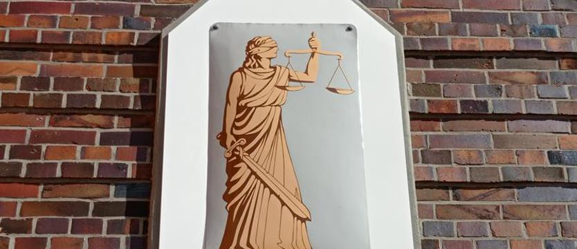 Ciężarówka wylądowała w rowie. Jest akt oskarżenia
