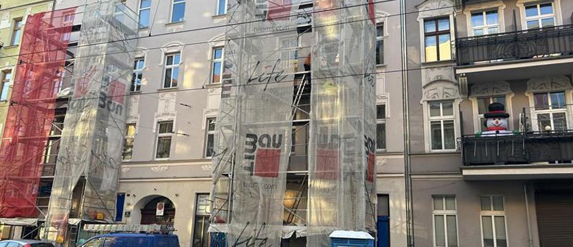 Kamienica po przejściach. Do trzech razy sztuka?