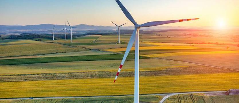 Santander Bank Polska zaprasza na cykl podcastów „Z nową energią o finansach”