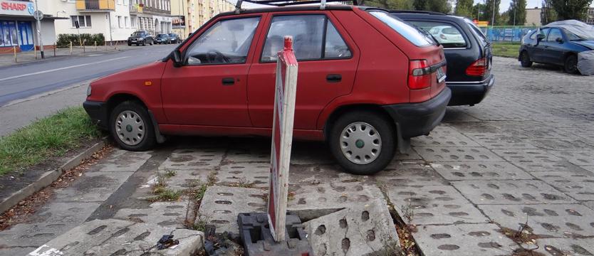 Komu parking?