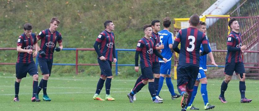 Piłka nożna. Silni juniorzy to silna ekstraklasa
