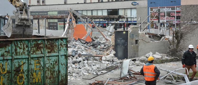 Rozbiórka w centrum miasta  
