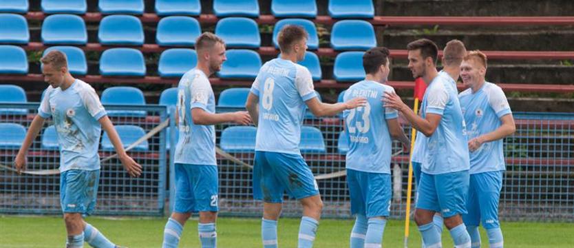 Piłka nożna. Wygrana Błękitnych w 90 minucie