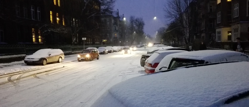 Śnieg spowolnił ruch