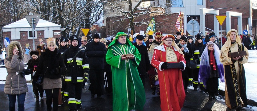 Z kolędą przeszedł królewski orszak w Koszalinie