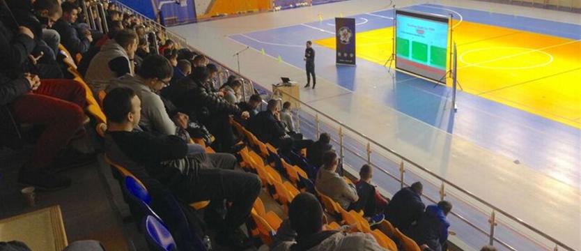 Piłka nożna. Konferencja trenerów