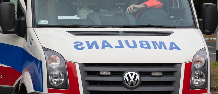 Wpadł do 4-metrowego zbiornika z wodą