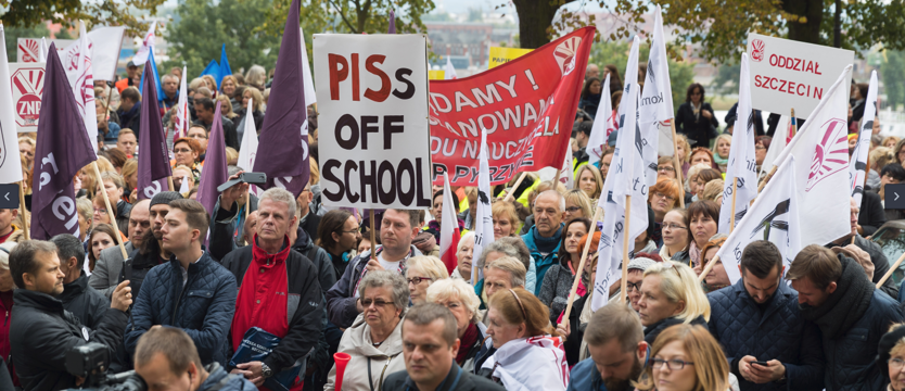 Reforma oświaty i protesty