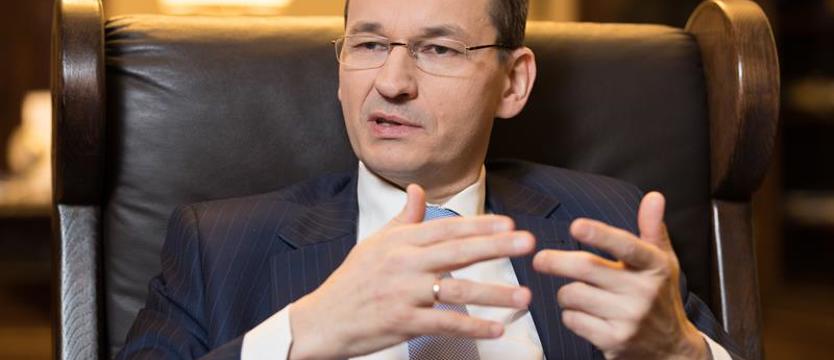 Morawiecki idzie na wojnę