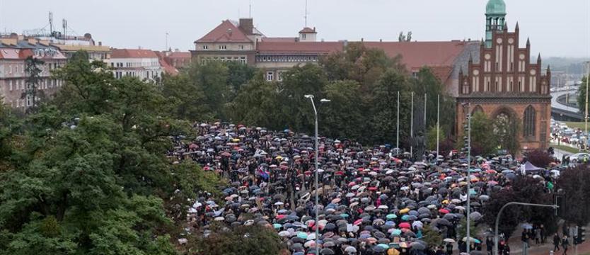 Jak i dlaczego protestują obywatele miast?