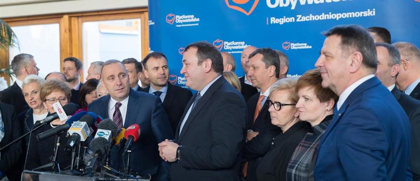 Schetyna: trzeba bronić samorządności