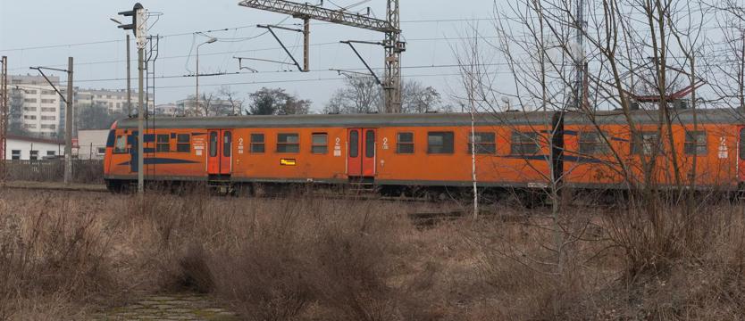 Mieszkanie + przy torach i w Świnoujściu