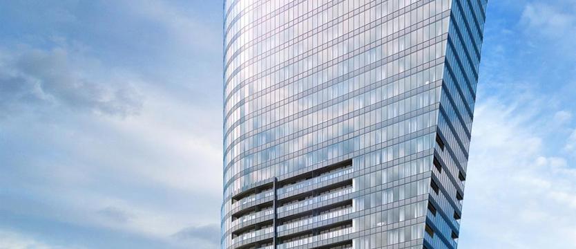 Hanza Tower na podium