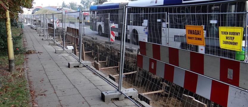 Leszczynową jednym pasem