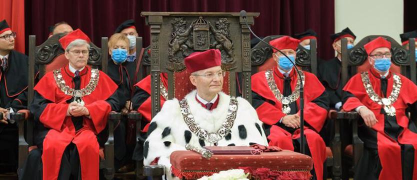 Ranking uczelni "Perspektyw". Mimo lekkiego spadku PUM pozostaje hegemonem w regionie