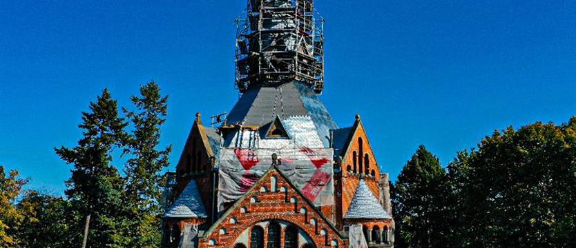 Remont kaplicy głównej Cmentarza Centralnego. Renowacja w pieczy konserwatorskiej