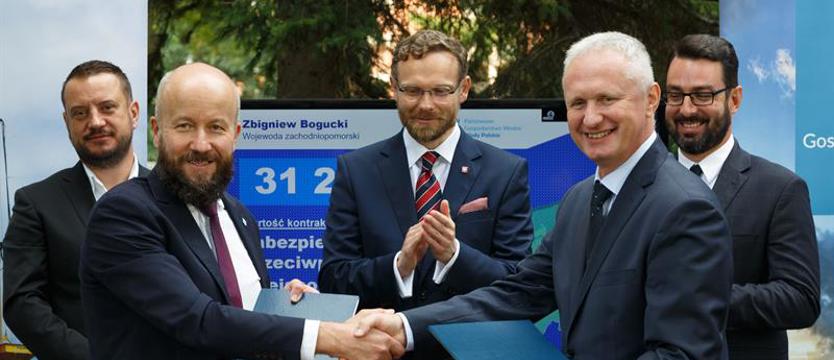 Umowa na zabezpieczenie przeciwpowodziowe miejscowości nad Odrą. „To inwestycje dla całych pokoleń”