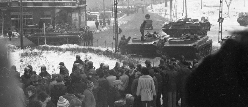 Czołgi na ulicach. 42 lata temu wprowadzono stan wojenny