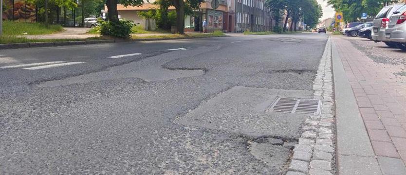 Płacimy podatki i wymagamy! Kierowcy skarżą się na dziury