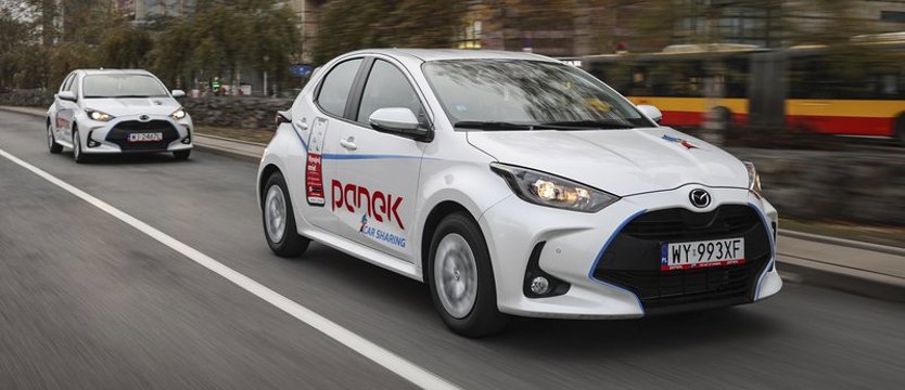 Największy kontrakt flotowy Mazdy w Polsce – 140 Mazd 2 Hybrid trafia do Panek CarSharing