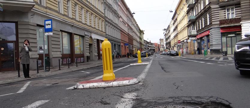 Jagiellońska. Do przebudowy krótka ławka chętnych