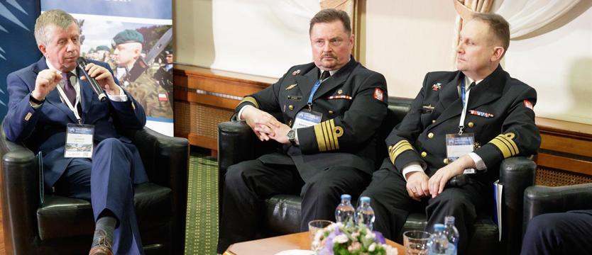 Kto dostarczy okręty podwodne? [GALERIA]