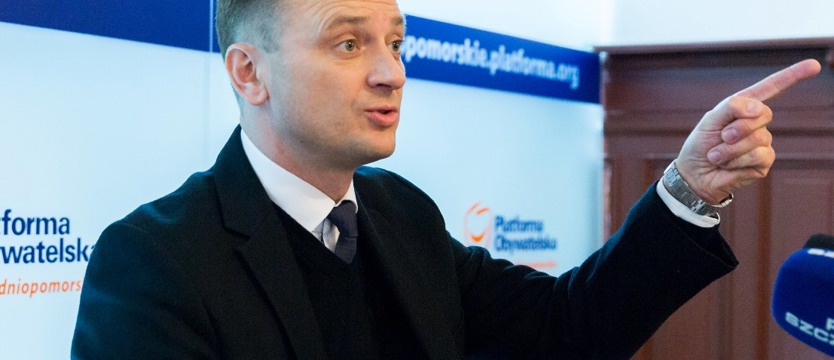 Nitras chce wyjaśnień ws. kar dla posłów