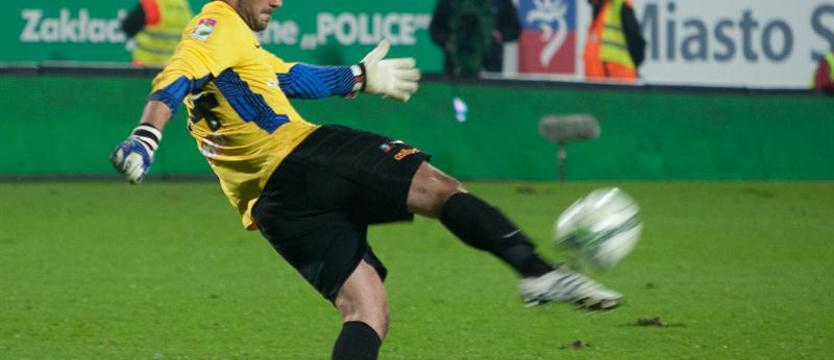Piłka nożna. Przegrany debiut Janukiewicza