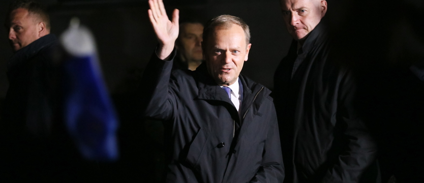 Tusk: Cała sprawa ma charakter wybitnie polityczny