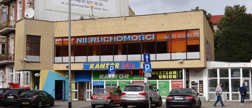 W centrum parcela dla Jupitera?