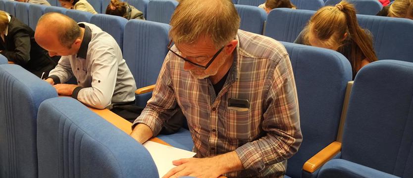 Uniwersytet rozpoczyna świętowanie dyktandem