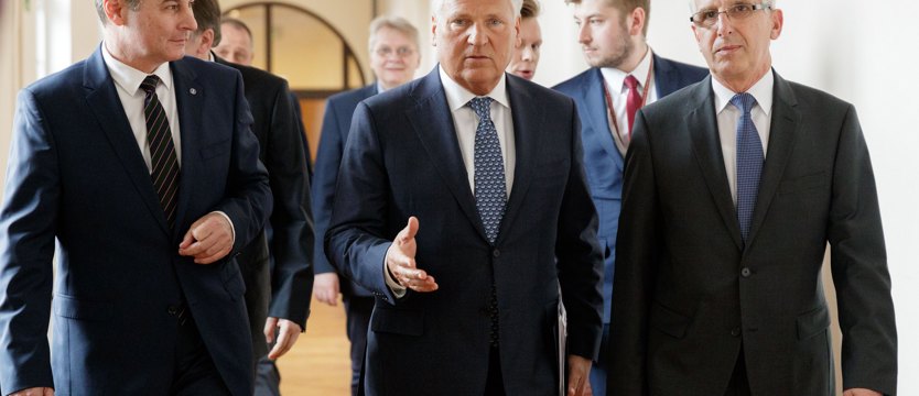 Kwaśniewski, transformacja i konstytucja