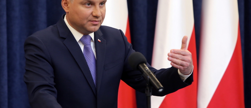 Prezydent proponuje referendum w sprawie uchodźców