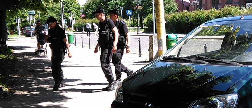 Oni parkują – policja przechodzi